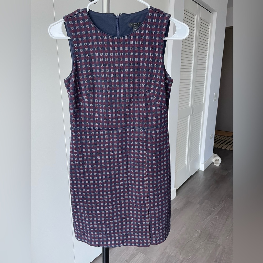 Ann Taylor, petite shift work dress, navy pattern
